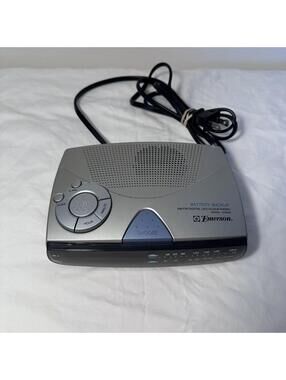 Emerson Alarm Clock AM/FM Radio With Snooze Model CK5028 Works Great!